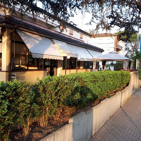 Hotel Ciclamino Riolo Terme Exterior foto